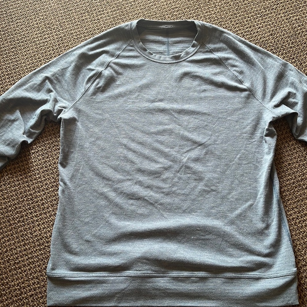 Lululemon long sleeve shirt